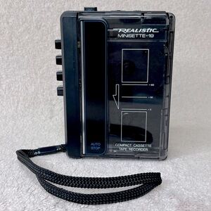Vintage 90s Realistic Personal Cassette Tape Player-WORKS-Minisette 19-Vtg-Retro